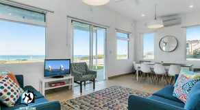 Cool Beach “Shack'' + Spectacular Views + Netflix - Image 2