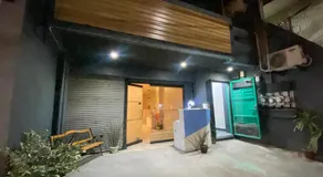 Lime Lite Manila Hostel - Image 4