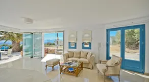 Dilino Hotel Studios - Image 2