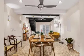 Casa Magnolia - Stylish 3-Level City House - Image 3
