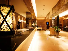 Dalian Inn at Bay Harbor - Image 2