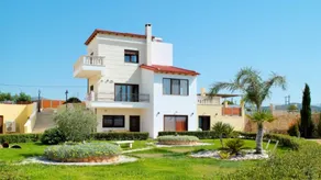Azzuro Villa with private pool by Estia - Image 2
