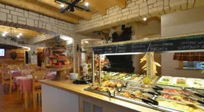 Aparthotel Bambi - Image 4
