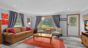 4BR Home Near Lake Pepin & Venues - Wildflower Cottage - Image 2