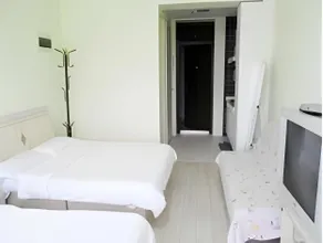 Dalian Yi Fang Leisure Apartment - Image 5