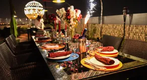 Sharz Hotel - Image 2