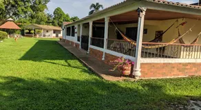 Finca Turística Villa Natasha - Casa Campestre y Cabañas Villavicencio - Image 2