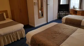 Burley Court Hotel - Image 2