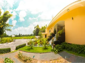 Nok Resort Hotel - Image 4