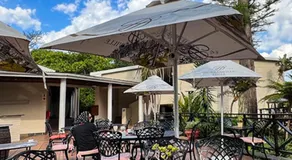 Far Hills Country Hotel - Image 5
