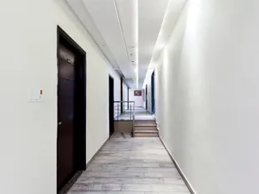 Capital O 60496 Hotel Avera - Image 3