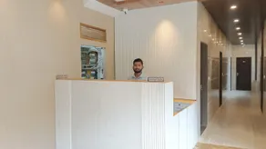 Royal park hotel & Swimming pool - Image 4