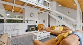 The Glass House 103 Bristow-Smith Ave Goolwa South - BYO Linen - Image 3