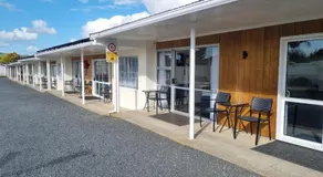 Twin Coast Adventures Motel & Cycle Hire - Image 5