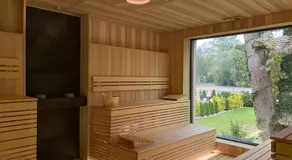 Oasis Resort & Spa - Image 5
