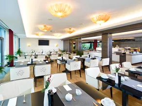 Adrema Hotel Berlin - Image 2
