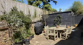 Borough Lee - Image 4