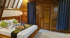 Lucy's Garden Hotel - Image 2