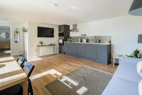 Eastfield Lodge - Image 2