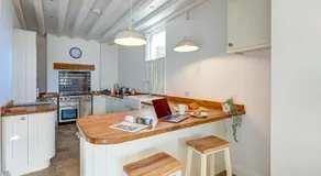 Friday Cottage - Image 4