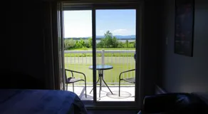 Motel des Mariniers - Image 2