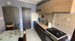 Apartament spatios aproape de Mures - Image 3