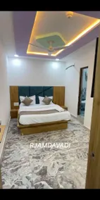 HOTEL SUNRISE ROOMS - Image 5