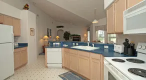 4BR Disney-Area Pool Home | BBQ Grill | Dog Friendly | Free WiFi - Image 4