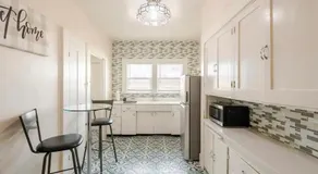 Cozy Craftman Cottage in Quiet Historic Vallejo Neighborhood - Image 4