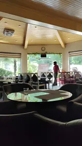 Red Onion Hotel & Restaurant - Image 3