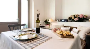 Tosca's House - Image 2