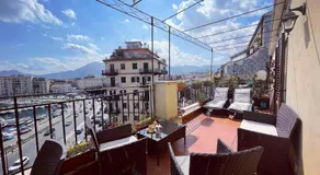 Kasa Kala Rooms & Apartments - Image 2