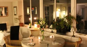 Chequers Hotel - Image 4
