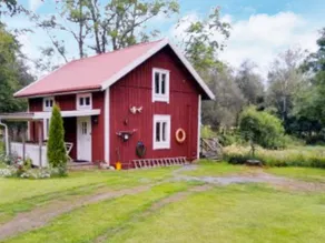 person holiday home in HOVMANTORP - Image 5