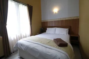 Amelia Guest House - Image 5