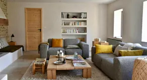 Renovated House Near Medieval Village Poet-Laval - Image 2