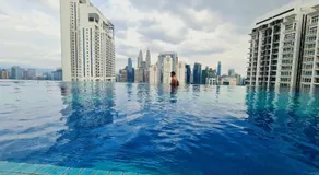 Home For Traveler At Majestic Residence - Image 2