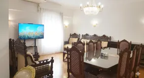 JWE Homestay Elegant Room Near Cairo Airport - Image 2