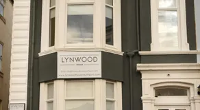 Lynwood House - Image 4