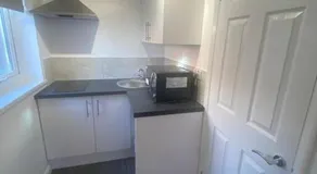 Guest House in Milton Keynes - Image 3