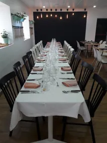 El Portazgo Restaurante Hostal La Cisterniga - Image 4