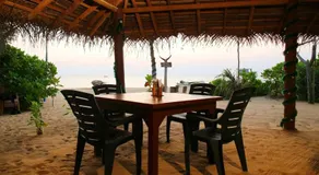 Rooms at Maduka Restaurant - Image 2
