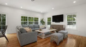 Greenway Court by Rove Travel - Home with Heated Pool - Image 3