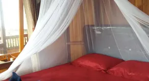 Sunset Guest House & Bar - Image 2