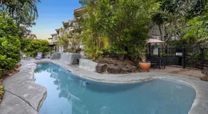 Unit 9 Andari Fantastic Holiday Apartment in Sunshine Beach Stunning Views Opposite Beach Access - Image 2