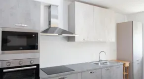 Fly in Apartment - Image 4