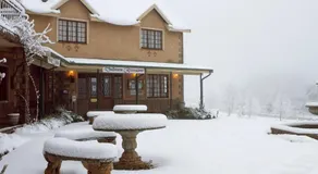Auldstone House - Image 2