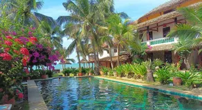 Full Moon Beach Resort - Image 5