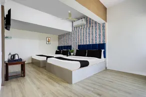 Hotel O SG Highway Ahmedabad - Image 2