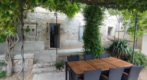 Mas avec piscine au cœur des vignes - Image 4